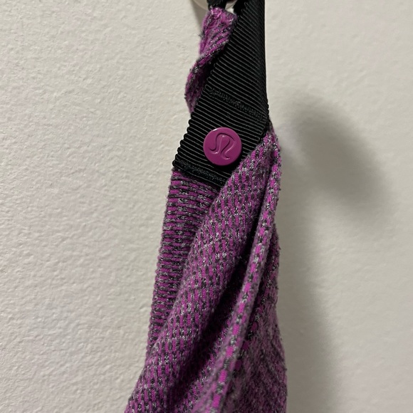 Lululemon One Size Vinyasa Scarf - Picture 4 of 4